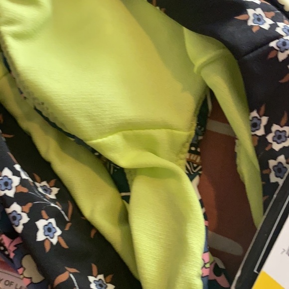 Raisins NWT bikini bottom - Picture 5 of 5